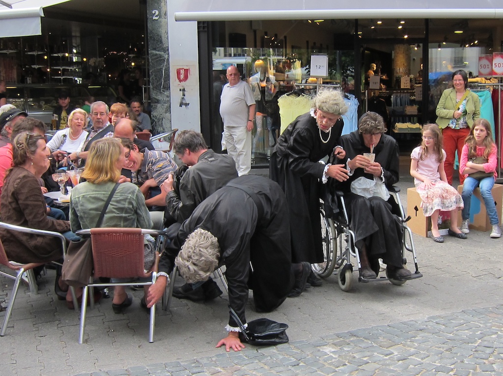 Theater Irrwisch (AUT) Grannies 2