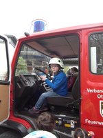 16. April 2016: Feuerwehr zu Besuch Am Nußbäumchen
