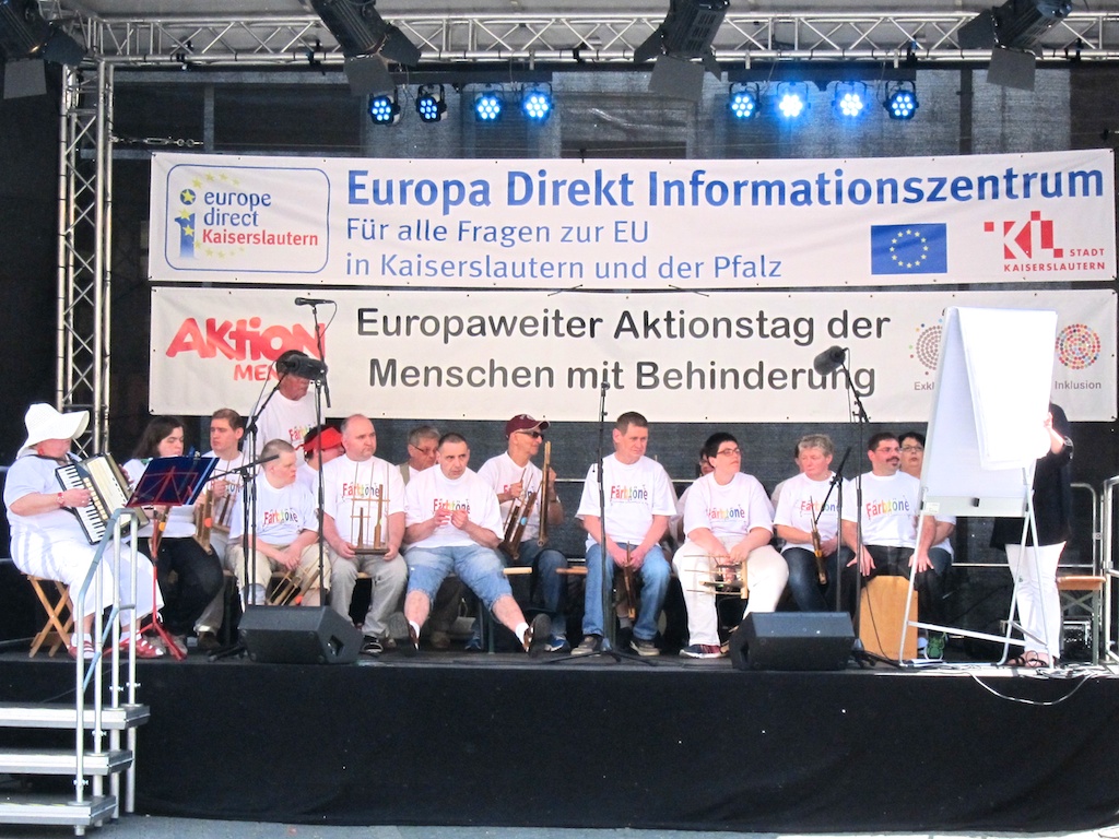 7. Mai 2016: Farbtöne spielen beim Europatag