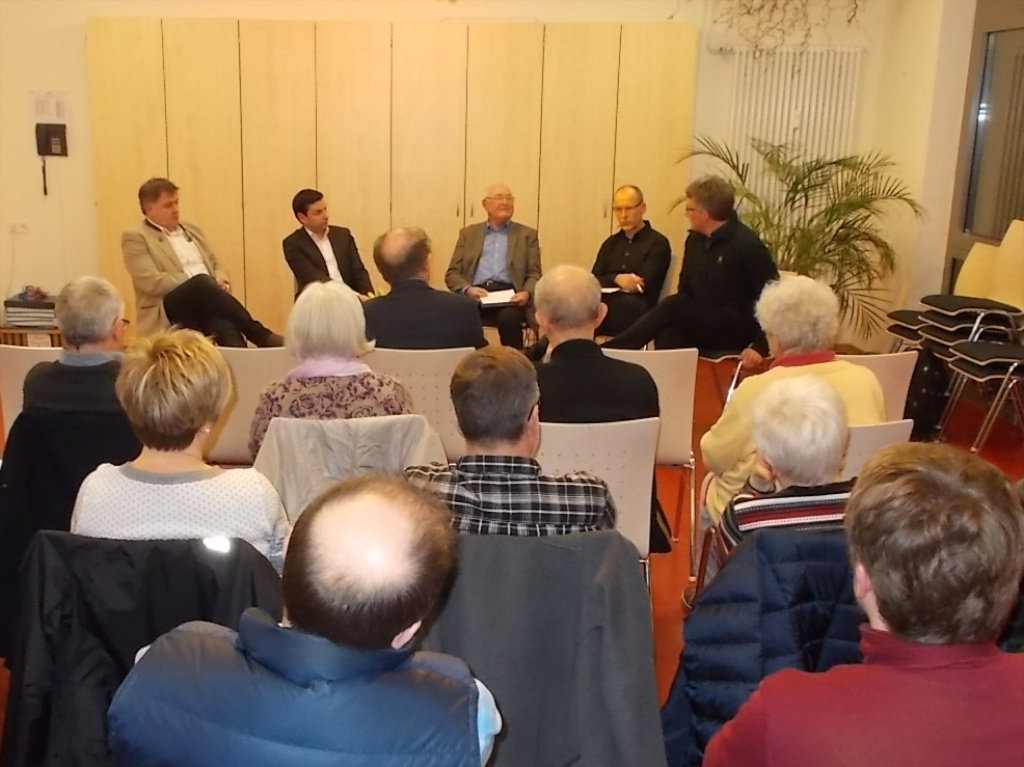 21. Januar 2016: Podiumsdiskussion in der Wohnstätte Zweibrücken