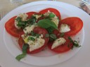 Vorspeise Tomaten mit Mozzarella