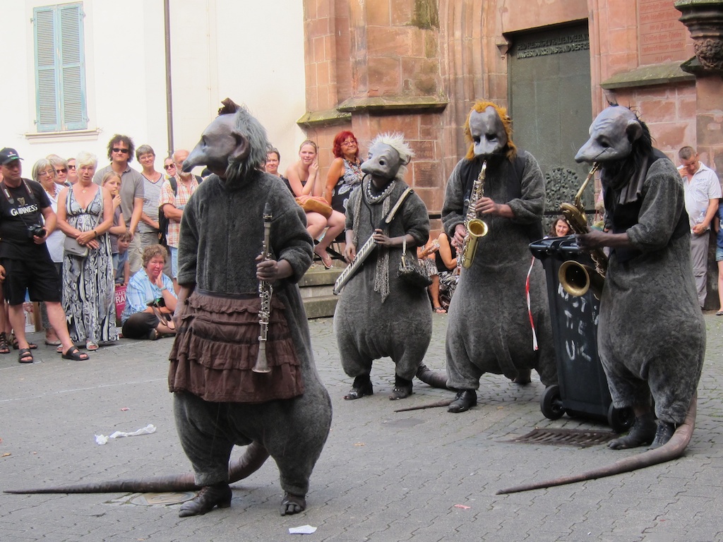 Ein Maskentheater