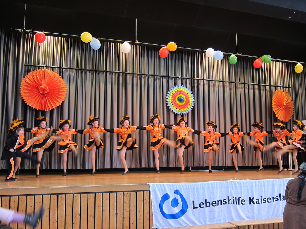 Gardetanz aus Bosenbach