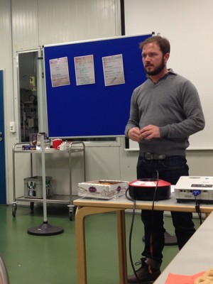 Projektkoordinator Steffen Griebe begrüßt