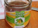 oder Blütenhonig bestrichen - lecker!