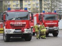 prüfen Fahrzeuge