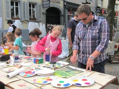 zum Mitmachen auf dem Schillerplatz