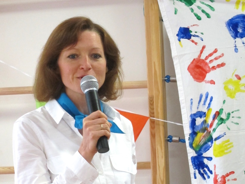 Anna Alve begrüßt