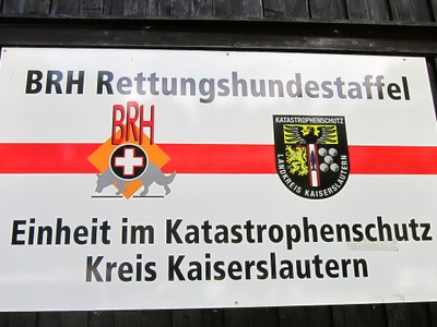 war zu Gast bei der Rettungshundestaffel