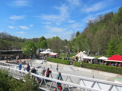 zum Park mit dem Mittelaltermarkt