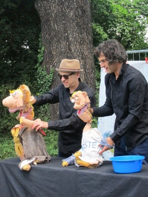 Schaumstoffpuppen
