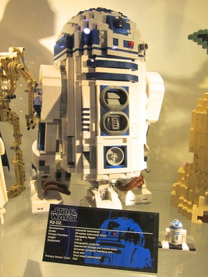 R2-D2