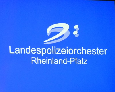 präsentiert das Landespolizeiorchester