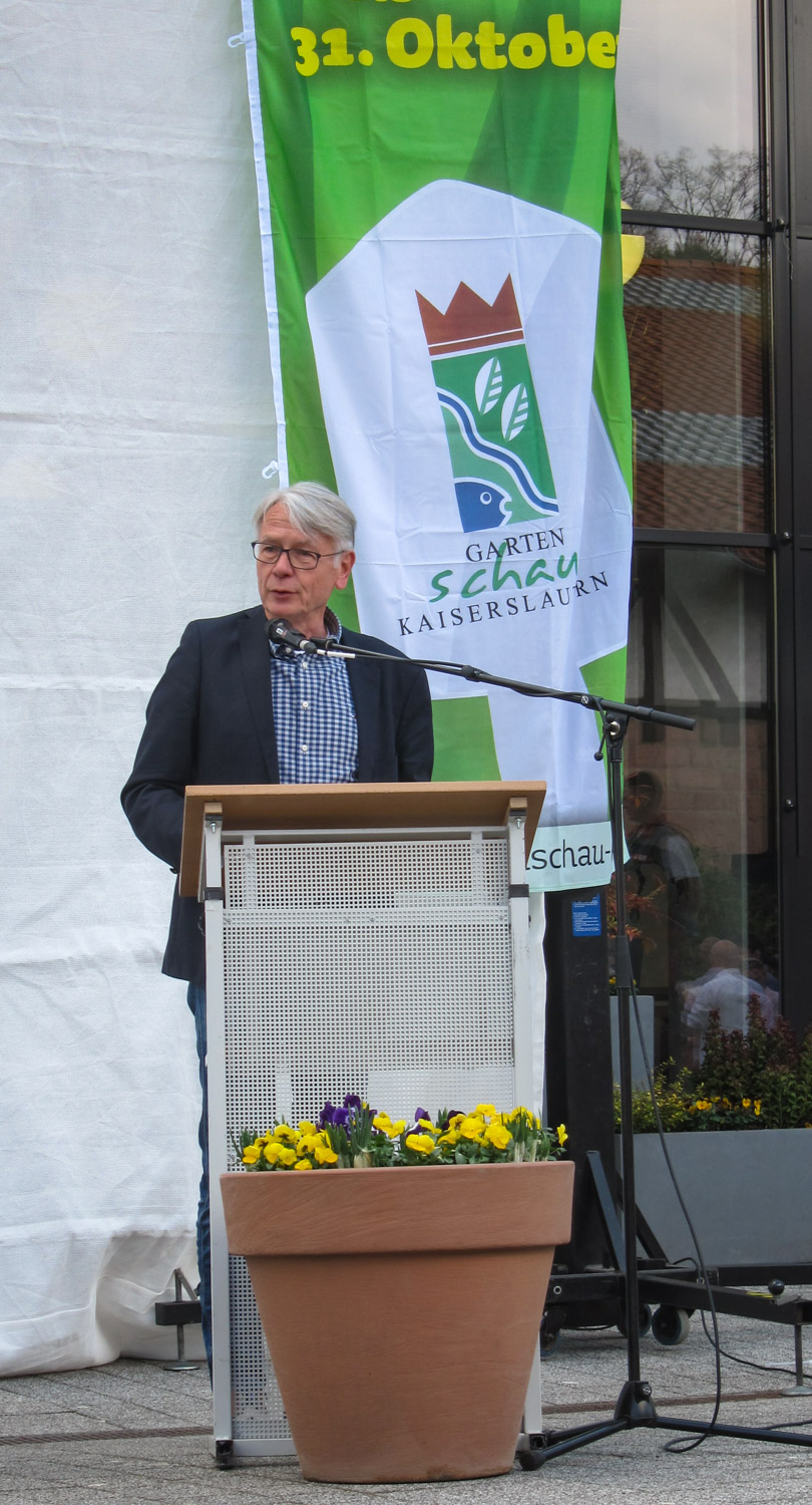 Dr. Klaus Weichel Oberbürgermeister